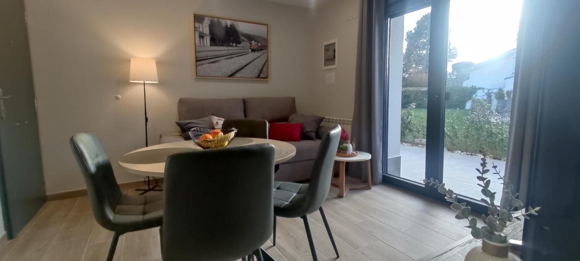Rincones De Riaza Solo Adultos Pensionat Exteriör bild